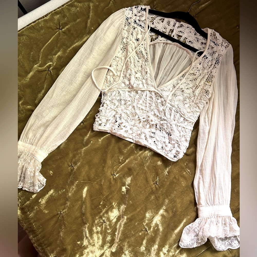 Free People Sorelle Lace Battenburg Bell Sleeve Smocked Blouse XS